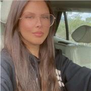 Buenas, me ofrezco a dar clases particulares de apoyo en cualquier asignatura que se necesitara. Especializada en matemáticas, lengua castellana y Inglés . Experiencia como niñera y profesora